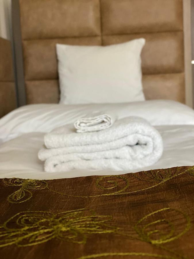 Blueline Motel Jászberény 외부 사진