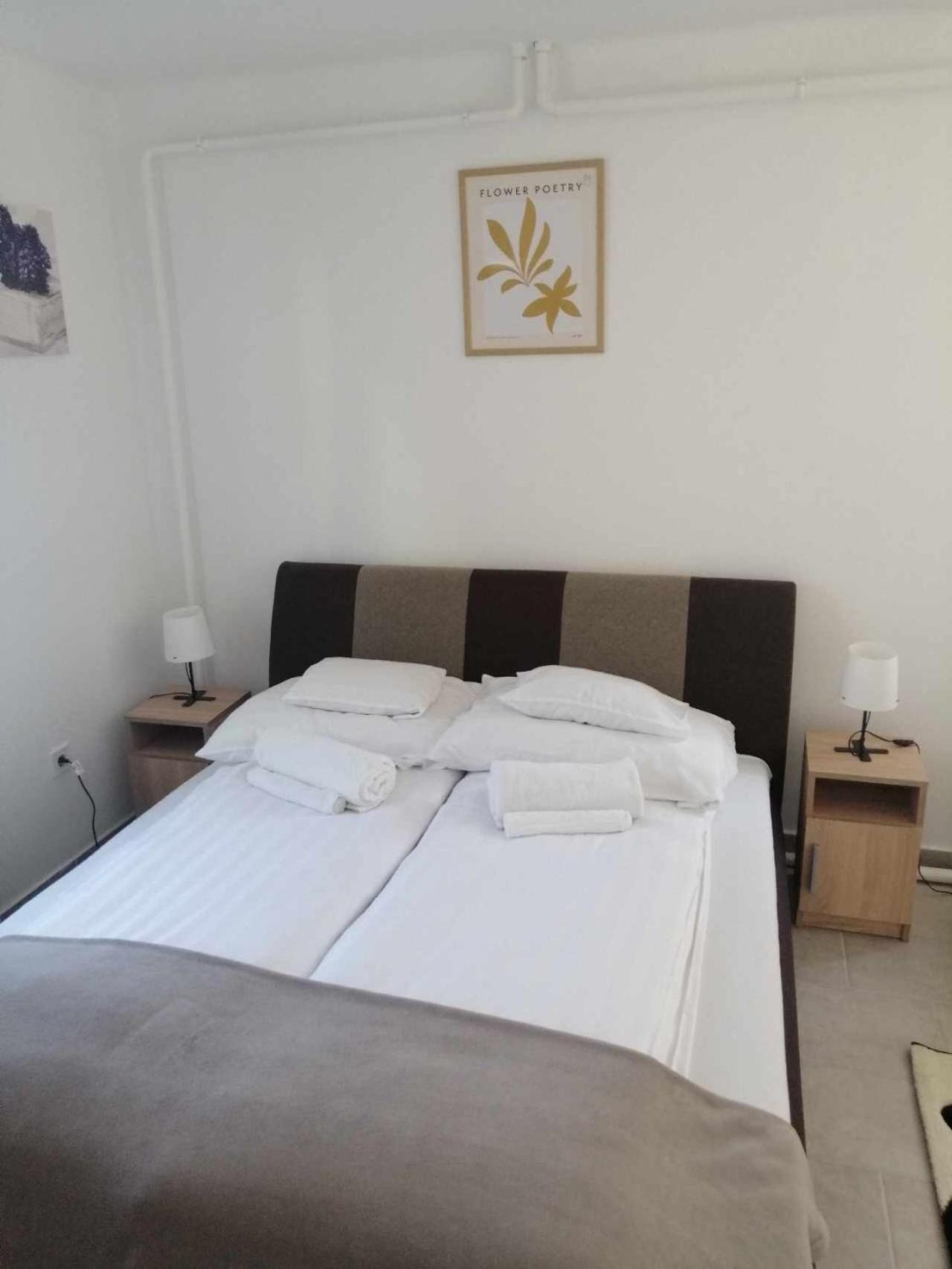 Blueline Motel Jászberény 외부 사진